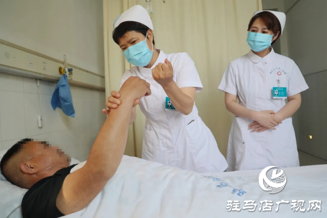 湖南人保寿险：携手并进 共克时艰 积极参与华容县灾后重建工作