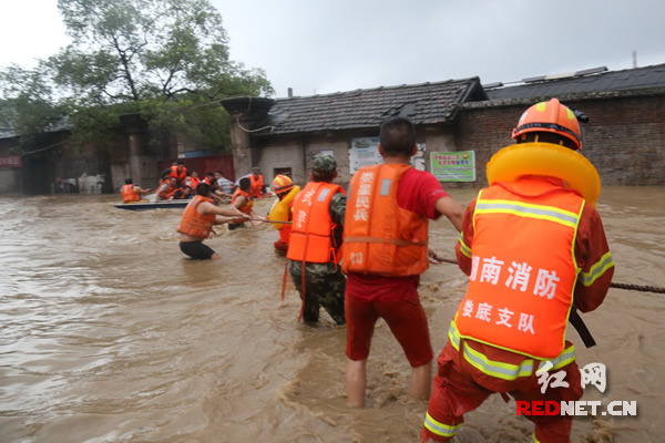 众志成城，湖南高速全力支援防汛救灾