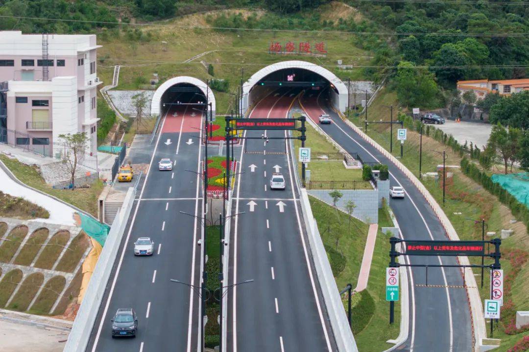 12.5公里烂道变坦途 湖南建投为受灾村民“抢”通团圆路