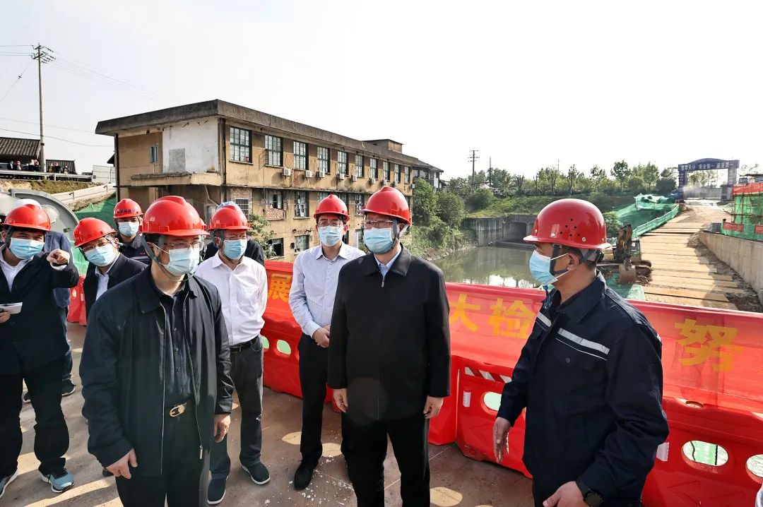 湖南高速集团督查湘潭高速公路安全生产工作