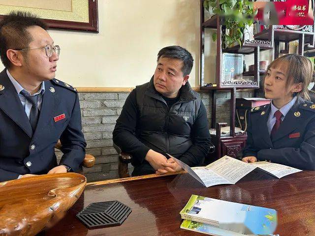 运煤不见煤  “乌金”一管流（新春走基层·特别报道）