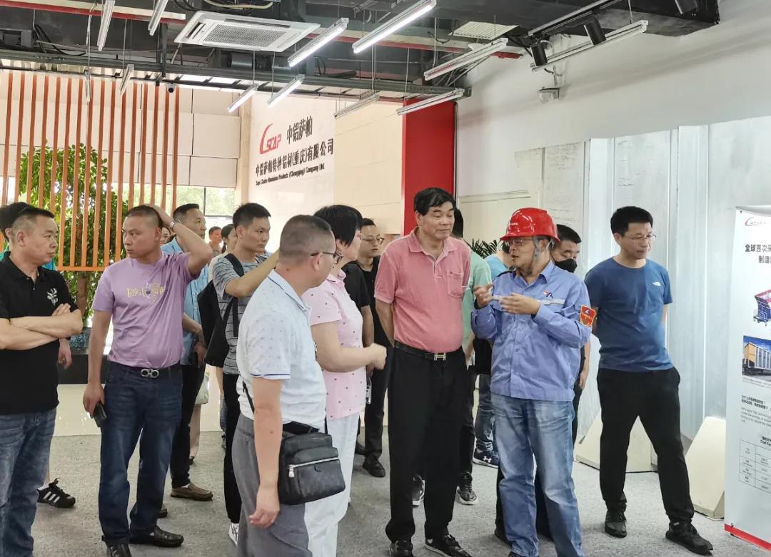 湖南省属国有企业组团与新港区共商合作大文章