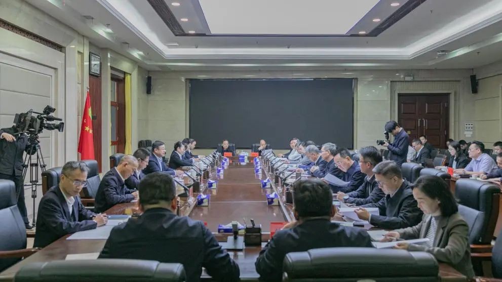 株洲城发集团转型发展案例荣获“全国企业管理现代化创新成果”