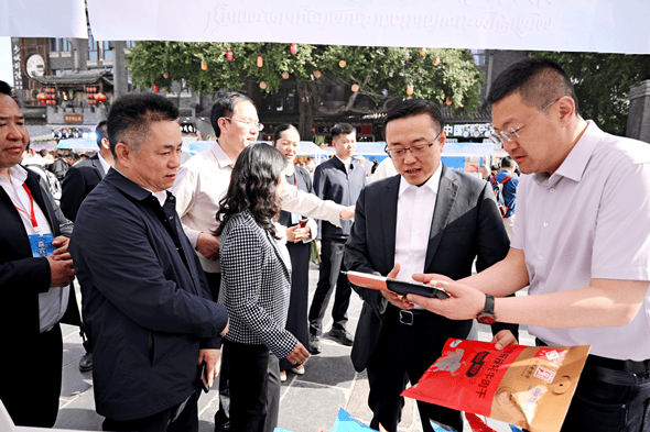 ‌邮储银行湖南省分行与湖南省农担续签战略合作协议