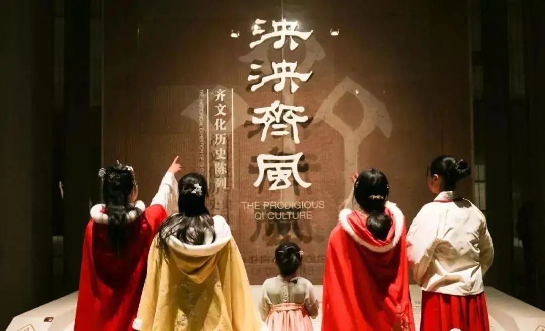 湖南第一师范与长沙城发文旅集团签约 打造长沙青春文旅IP