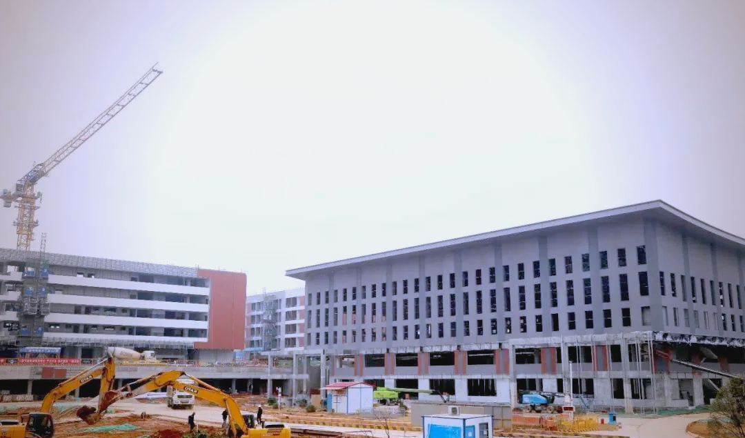 湘江科学城教育配套再升级 长沙市一中新校区顺利竣工