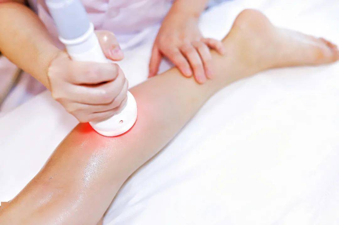 银行网点边瘦身边提质