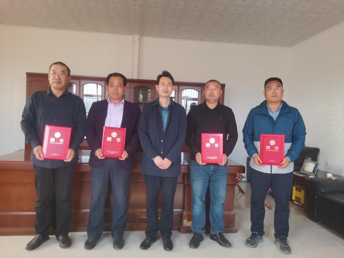 华容县与安徽农垦集团举行现代农业综合开发项目签约仪式