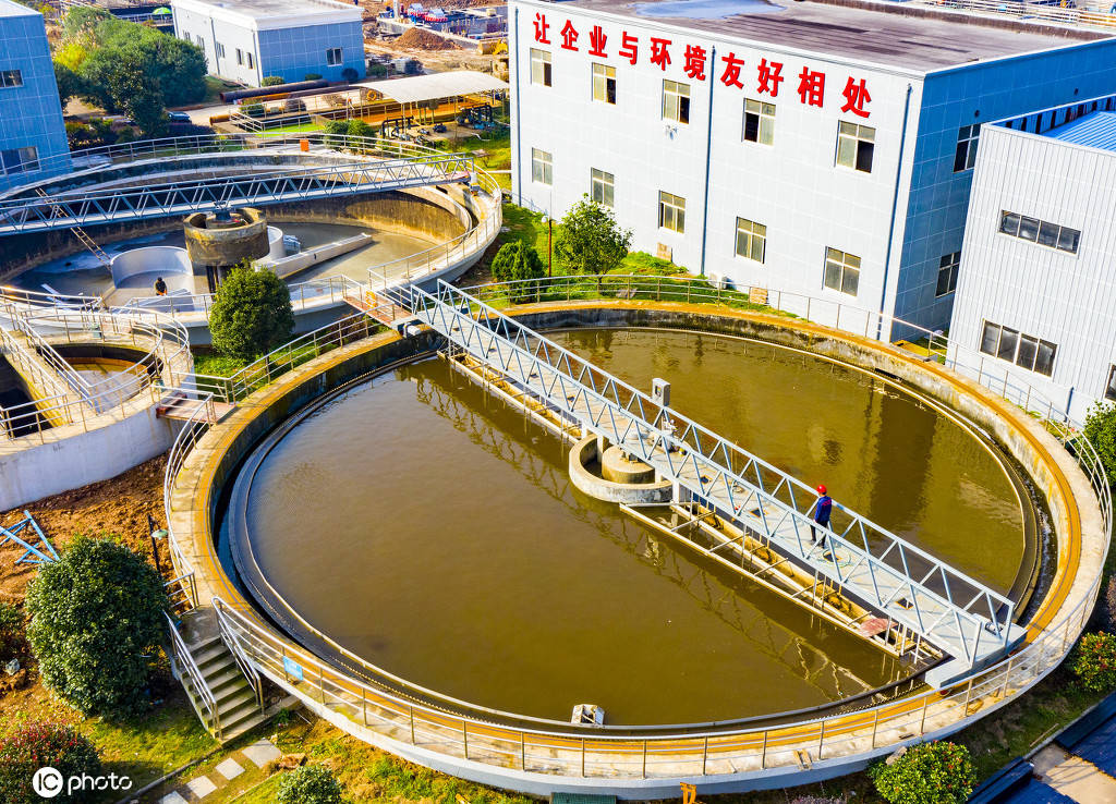 压降不良资产 筑牢风险屏障